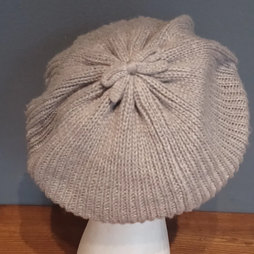 Kate Spade hat - Picture 4 of 11